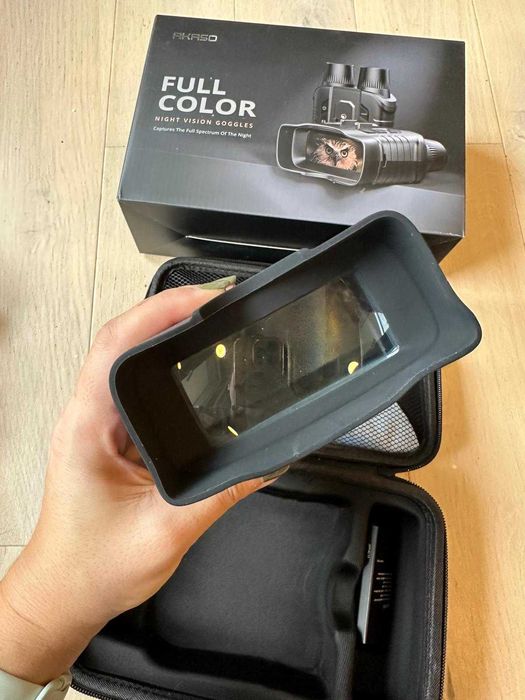 Binoclu AKASO Seemor 200 Full Color Night Vision Googles