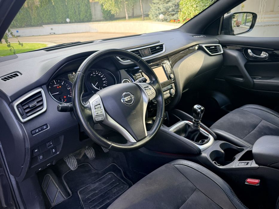 Nissan Qashqai 1.5Dci N-Vision Full Option! Garantie 12 Luni !