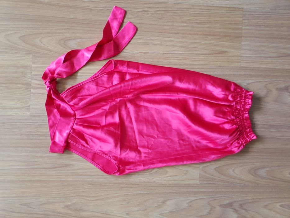 Дамски пуловери, блузи, ризи, тениски