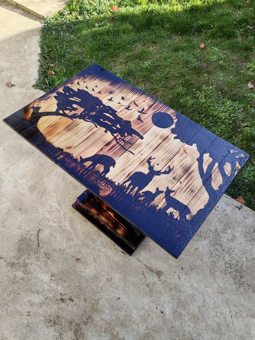 Декоративна маса