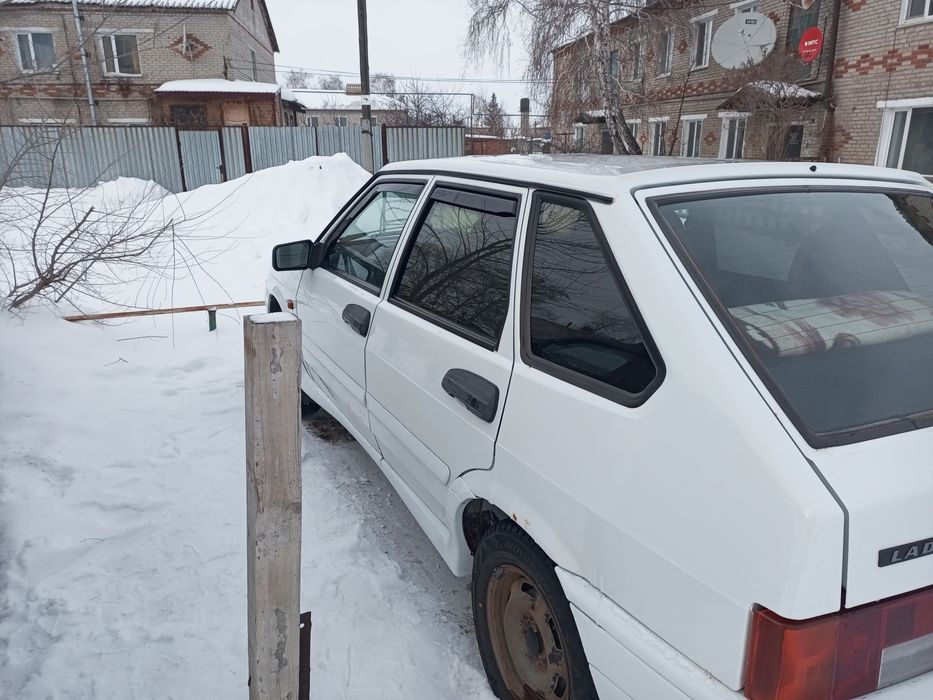 Продам ваз-2114 год 2013