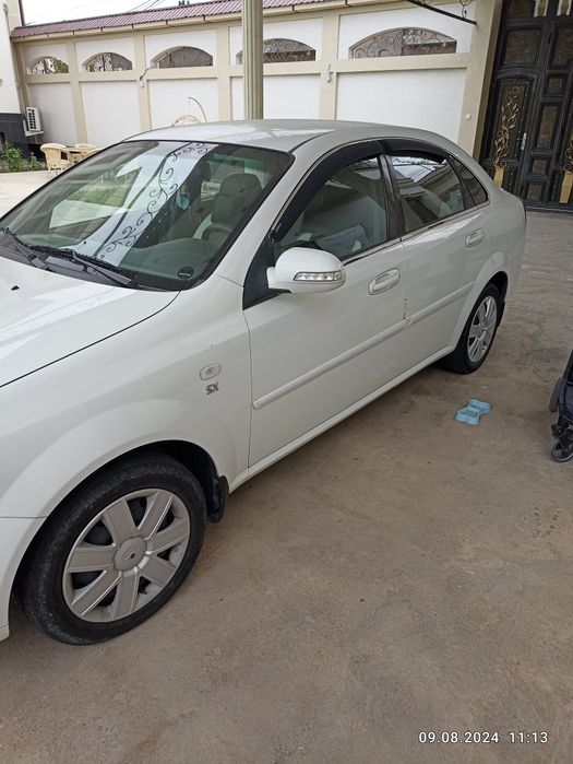 Chevrolet Lacetti / Gentra 2013