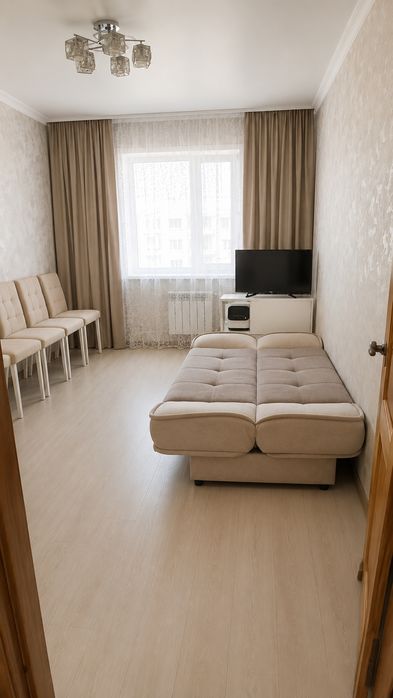 Продаётся срочно 4х ком кв ленг пр.цена 24мил. 4эт.