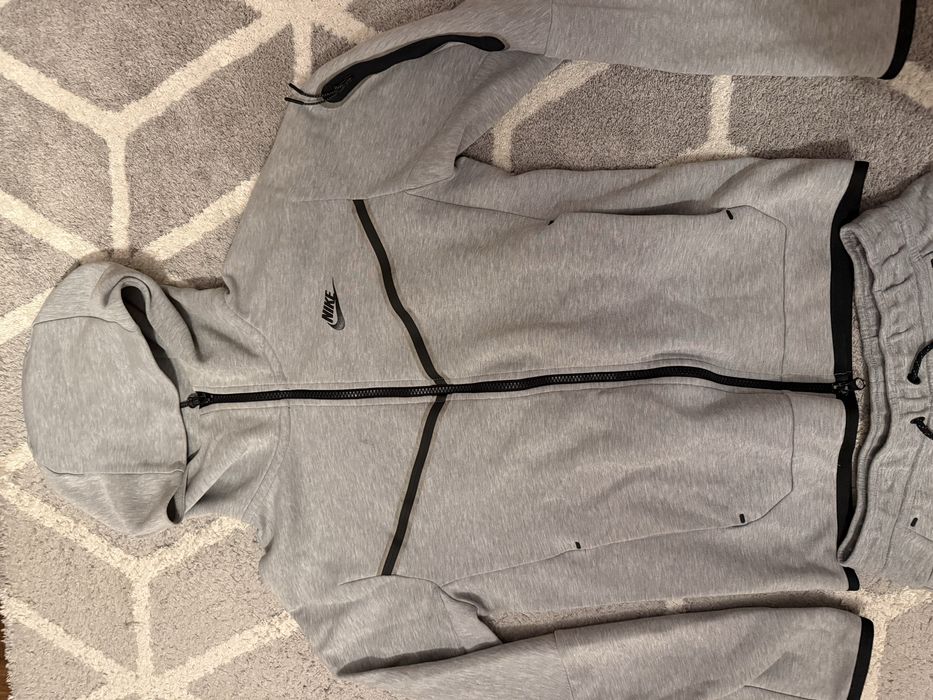 Nike Tech Fleece