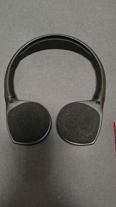 Безжични слушалки Toyota