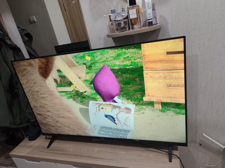 Телевизор Смарт 108 см диагональ