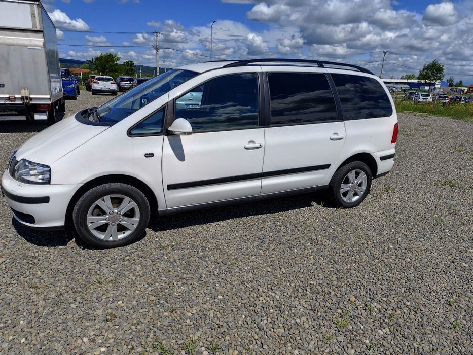 Seat Alhambra 7 LOCURI