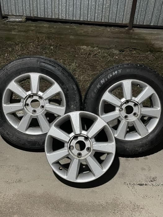 R16 титаника хорошем состоянии стоит