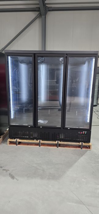 Congelator vertical 3 uși nou -18