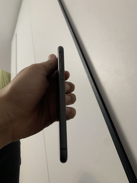 Айфон 11 64 черный