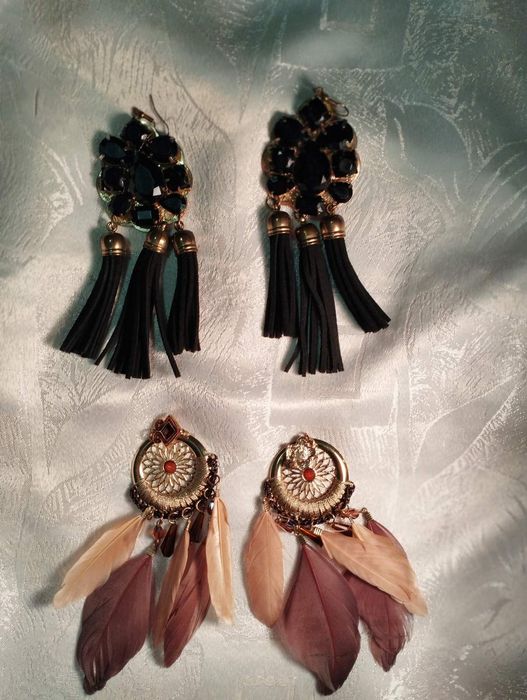 Гривни, обеци, рамки за очила