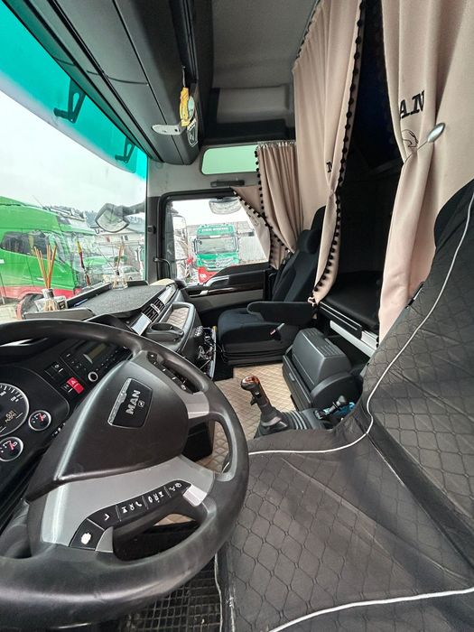 MAN TGX 26.480 EEV 6×2 axa liftanta trailet agabaritic