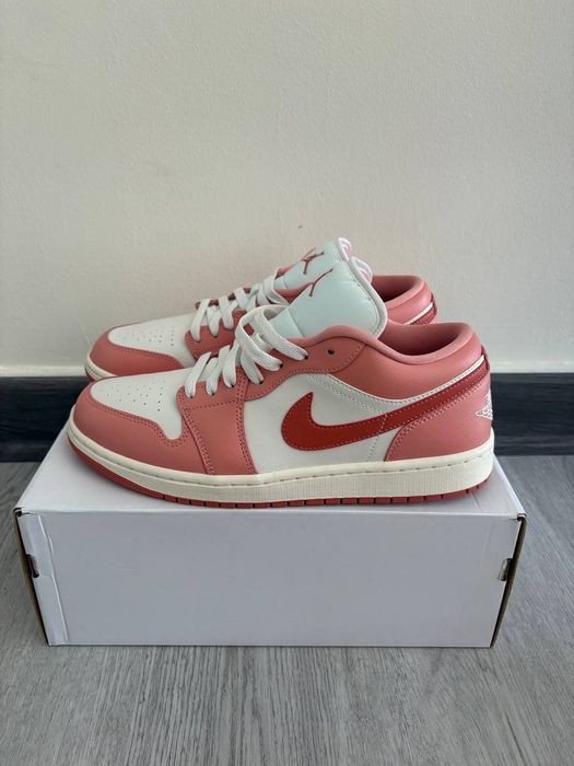 Air Jordan 1 low