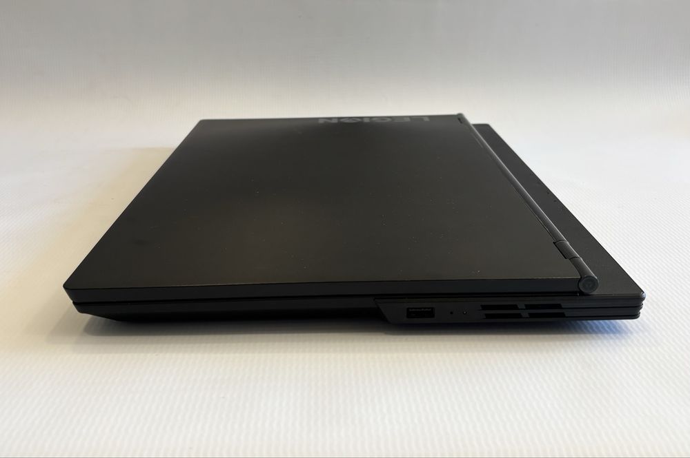 Геймърски лаптоп Lenovo Legion Y540, Intel Core i5 9300H, GTX 1660 Ti 6GB, 16GB ram