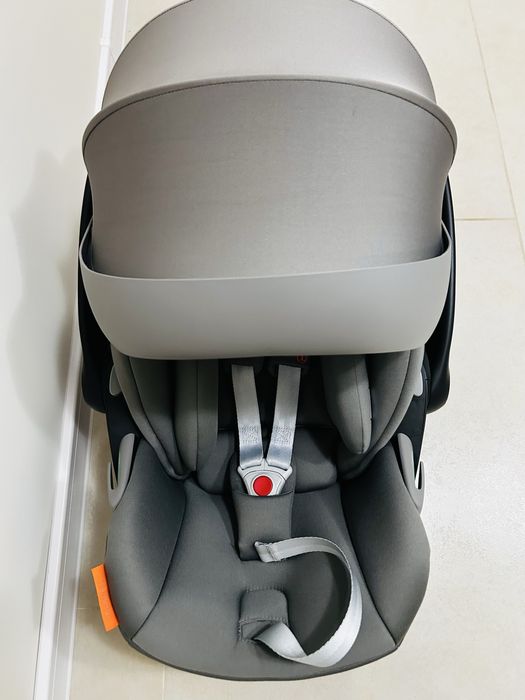 Стол за кола Cybex Cloud G i-Size и база за стол Cybex base G