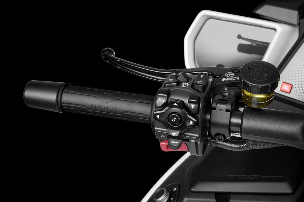 CF MOTO 1250 TR-g