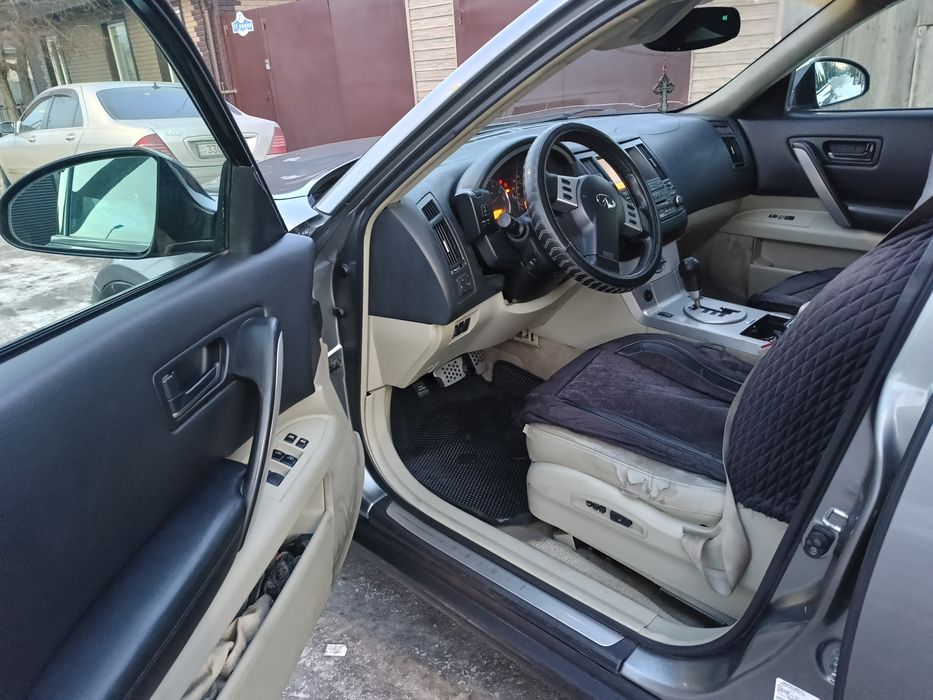 Infinity FX 35, 2003 год