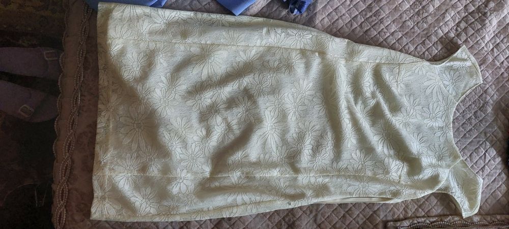 Женское платье гипюровое нарядное