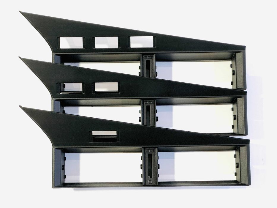 Mercedes 190 w201 - Централен отвор/решетка/духалка