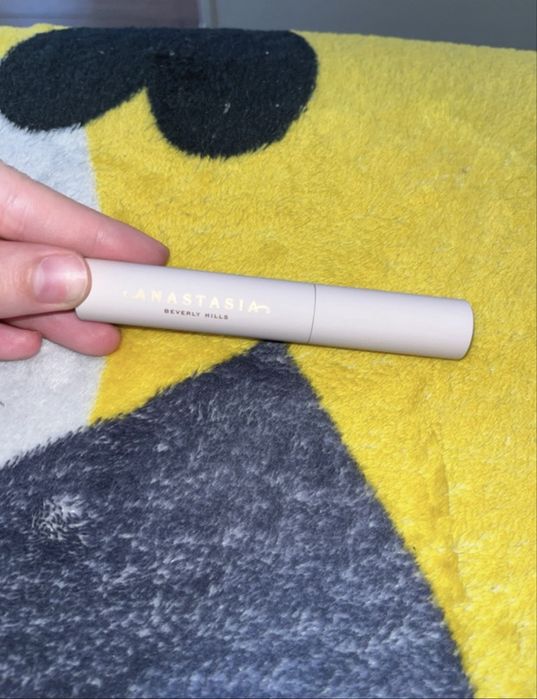 gel fixare sprancene anastasia