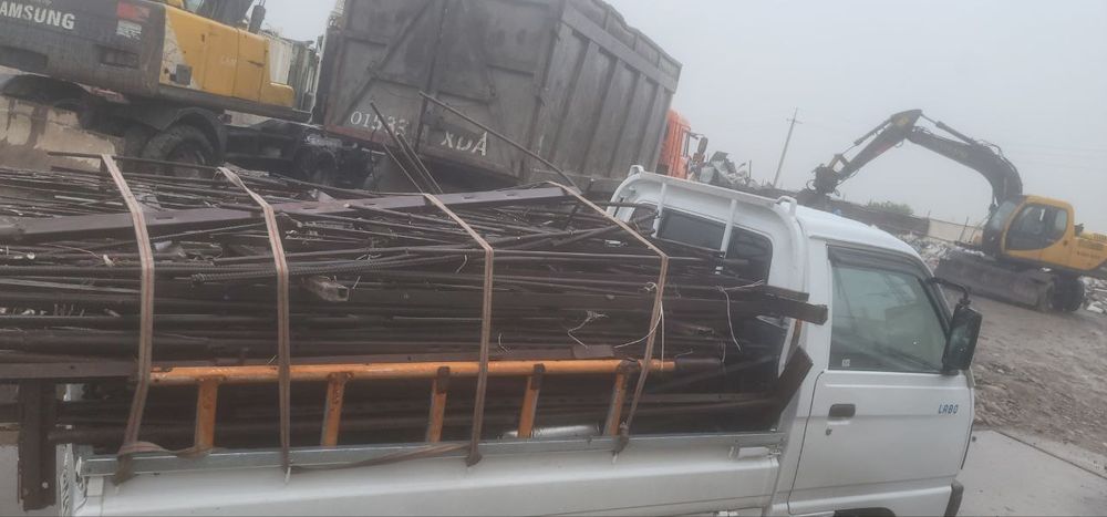 3000 сум металлом оламиз.