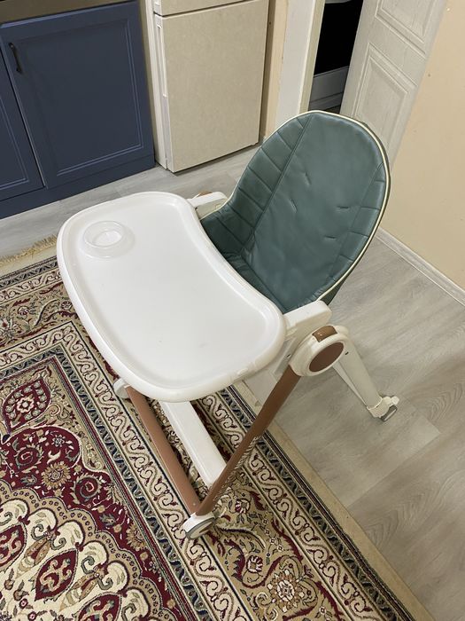 Детский стул для кормления