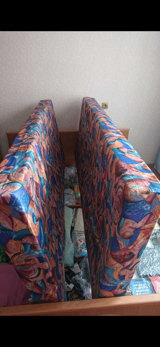 Двуспальная кровать