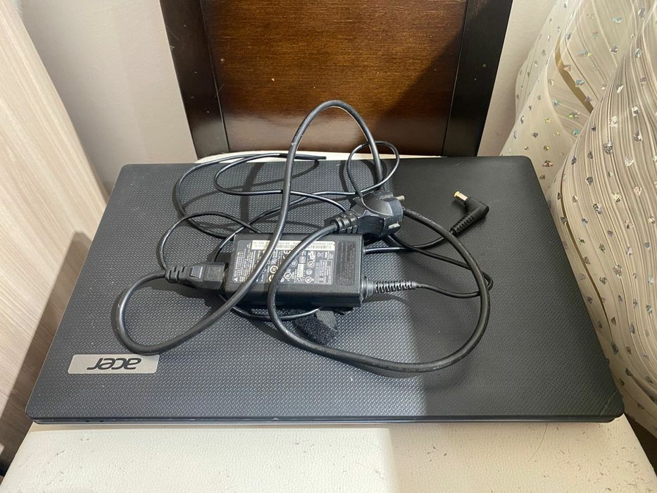 Acer intel core i3/SSD/Windows 10