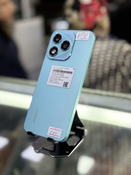 Honor 400 lite 8/256gb