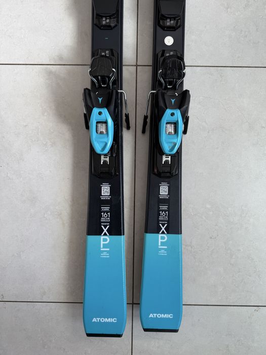 Schiuri Atomic Redster XP LT 161cm + Legaturi Atomic
