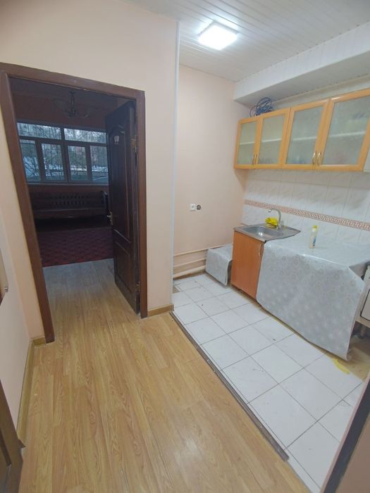 Продается Квартира YUNUSOBOD unversam oldida 2-kvartal 2-etaj