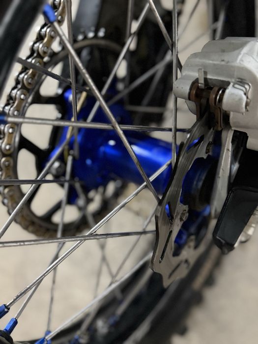 Ендуро Мотор Husqvarna te300