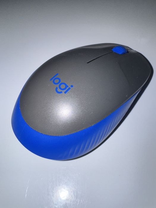Беспроводная мышь Logitech (оригинал)