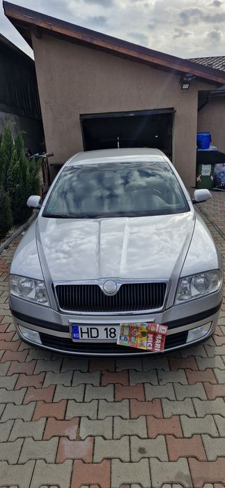Vând skoda Octavia 2