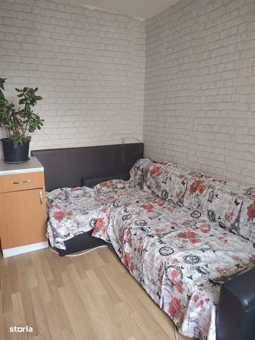 Steaua - Etaj 1 - Bloc Izolat - 4 Camere - 2 Bai - 2 Balcoane - Centra