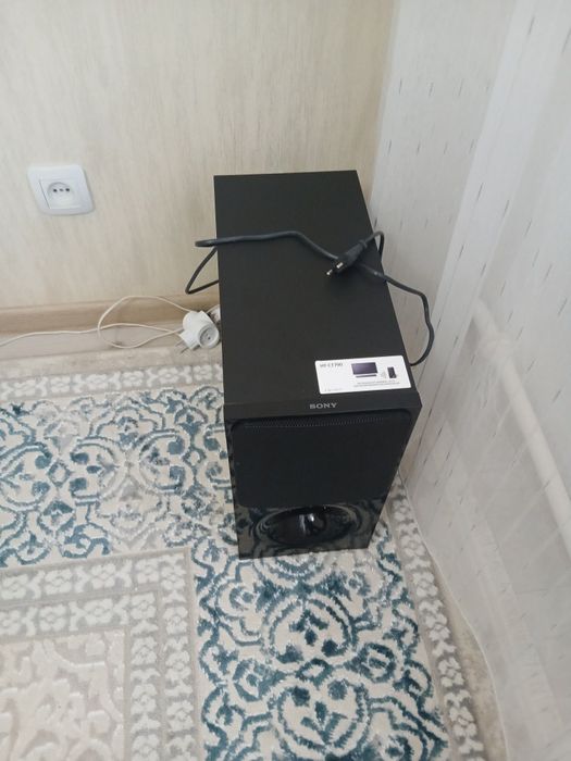 Саундбар сатылад 400000