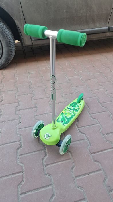 Trotineta cu lumini