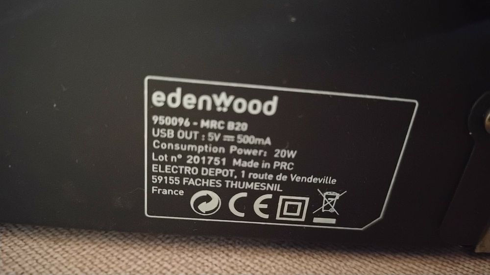 Vând set boxe cu sodiu stic usb