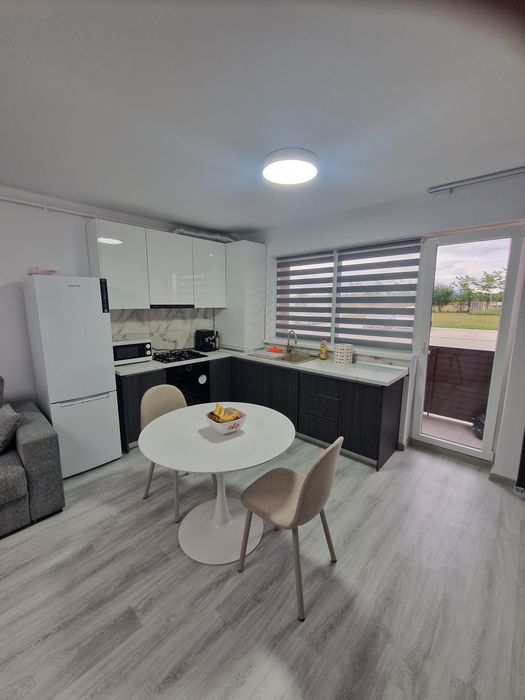 Direct proprietar, inchiriez studio sanpetru city 2