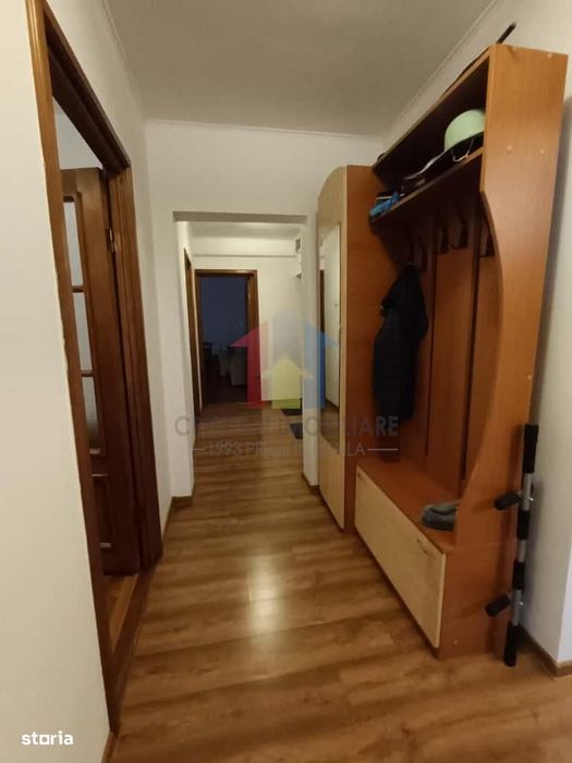 3 cam confort 1 Decomandat 83mp parter cu balcon 14 m, Semimobilat, Ga