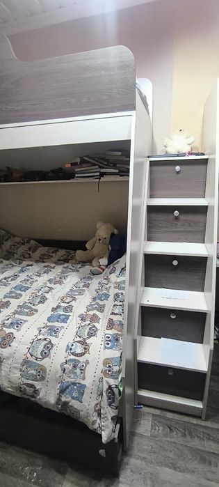 Двух ярусная кровать