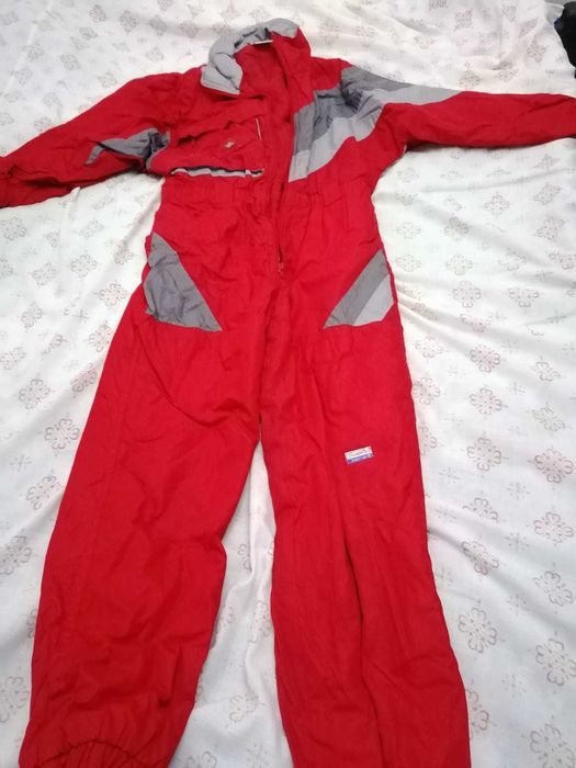 Pulover militar ,combinizon ,vesta si pantaloni