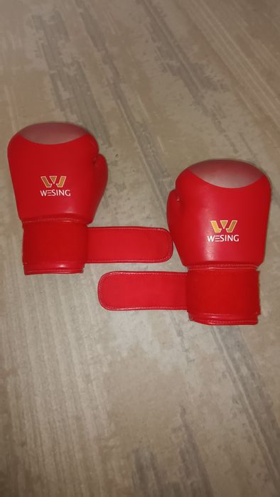 Продам Перчатки Wesing