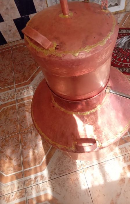 Vand cazane de făcut țuică