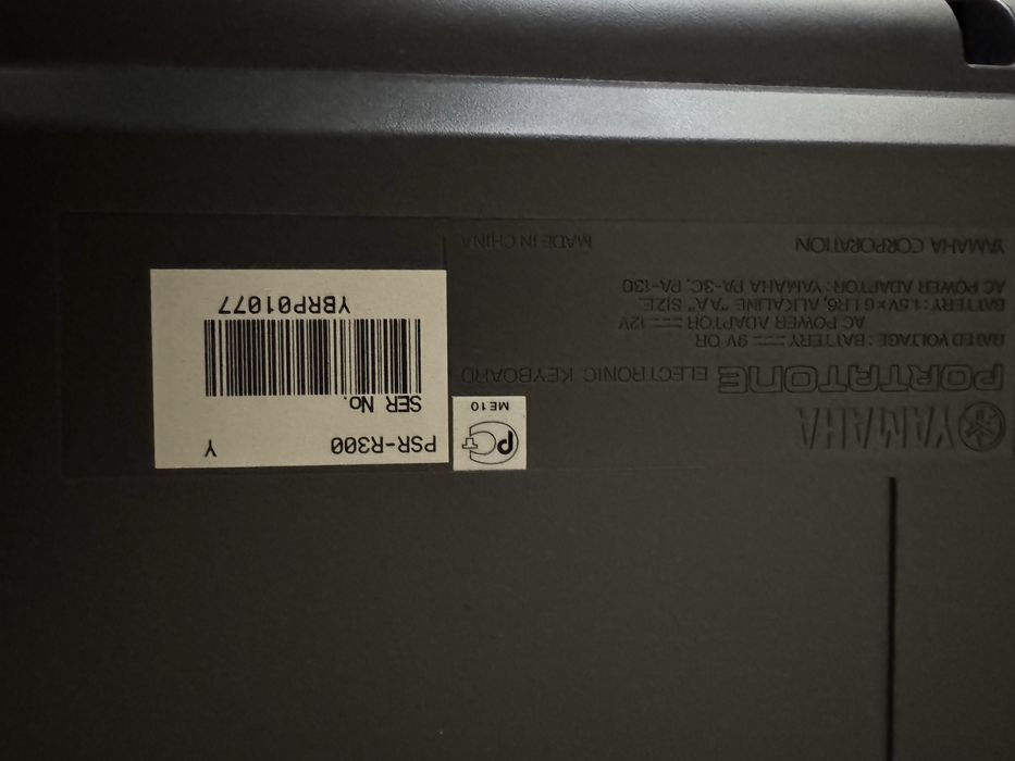 Yamaha psr R300 синтезатор