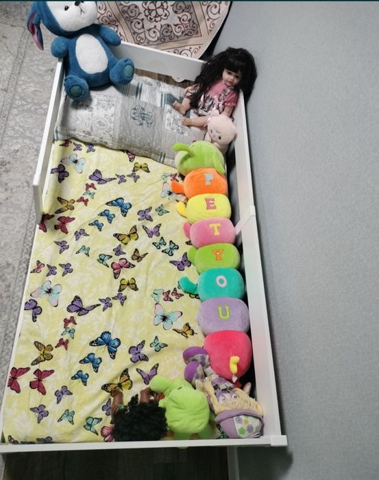 Продам дет кроватки в отличном состояние