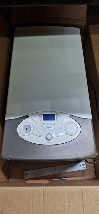 Centrala gaz Ariston clas evo