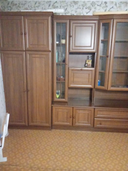 Продам стенку в хорошем состоянии