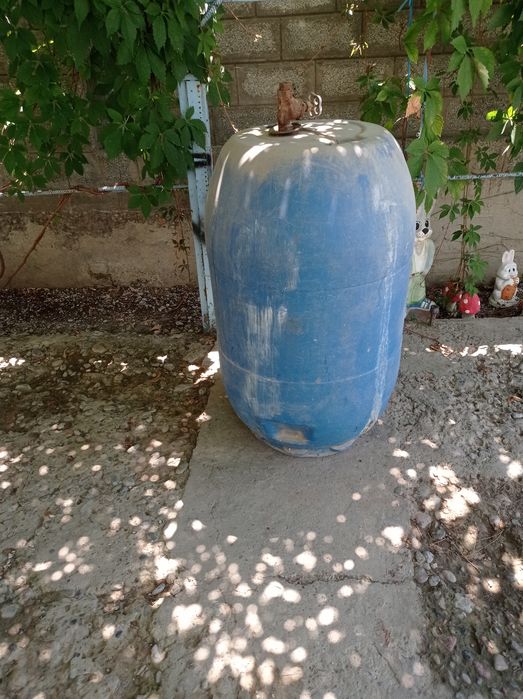 Продаю бочку для душа пластиковая