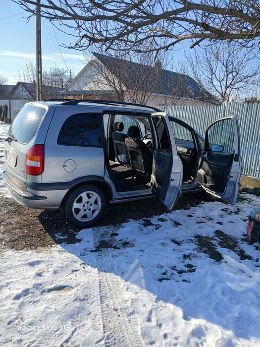 Opel zafira An 2002 7 locuri  benzină